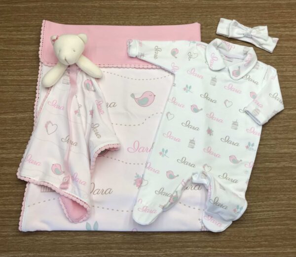 saída-maternidade-perfeita-e-personalizado-para-meninas-rosa-branco