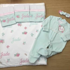 Saída Maternidade personalizada em plush Jade